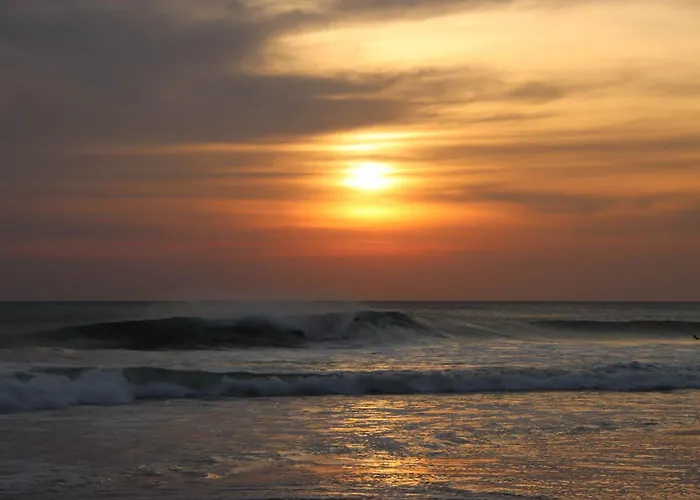 Steps To The Main Surf Break - Casita 1 Dos Hijas *