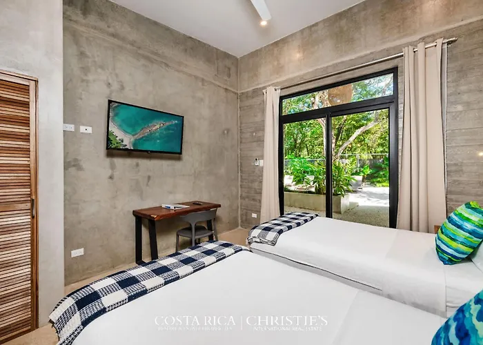 Steps To The Main Surf Break - Casita 1 Dos Hijas Refundores